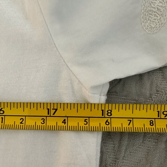 🆕 BR Factory Volume Embroidered Sleeve Top. White. Size S. NWT. - Picture 6 of 10